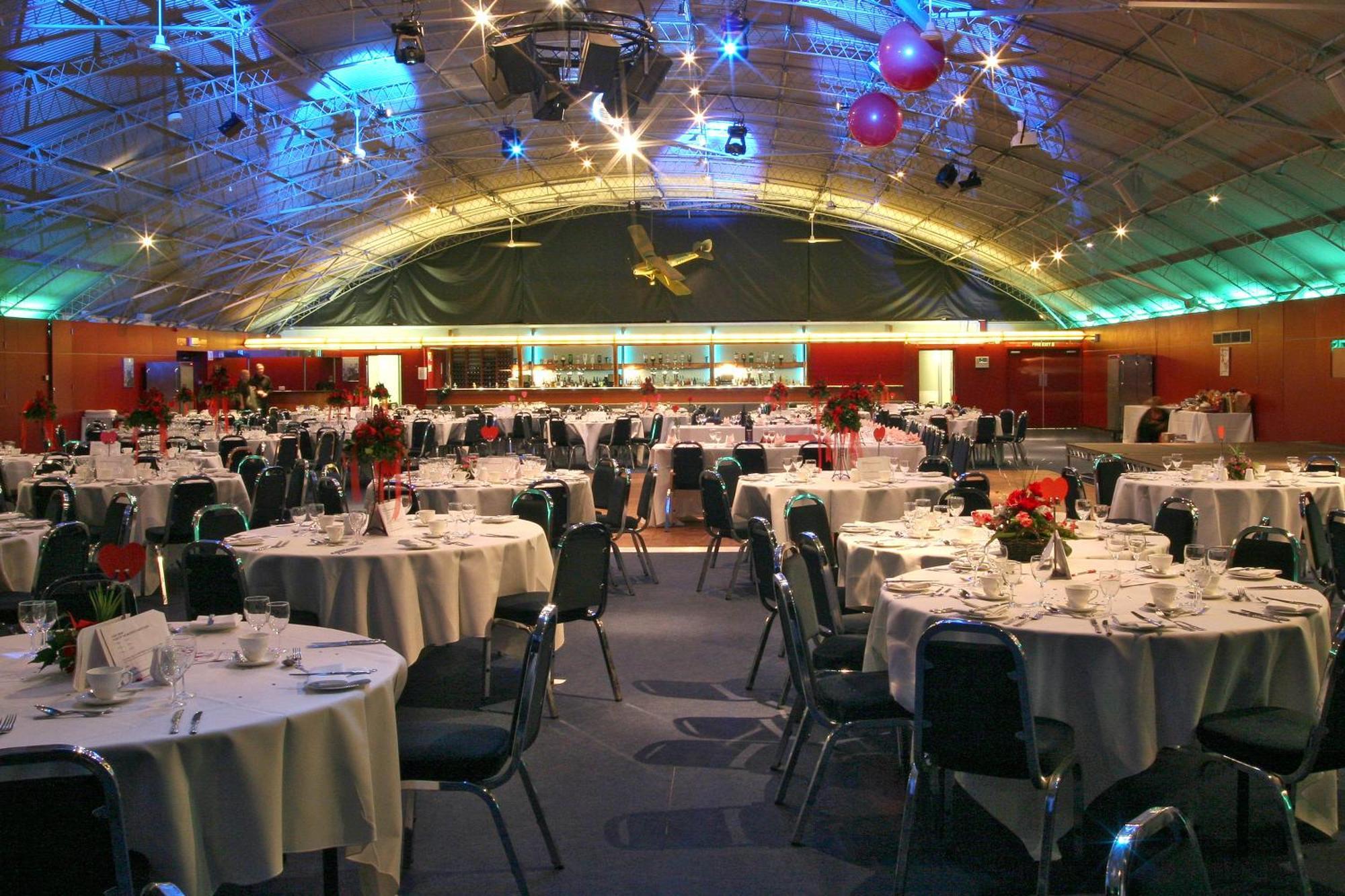 The Aviator Hotel Sywell Extérieur photo